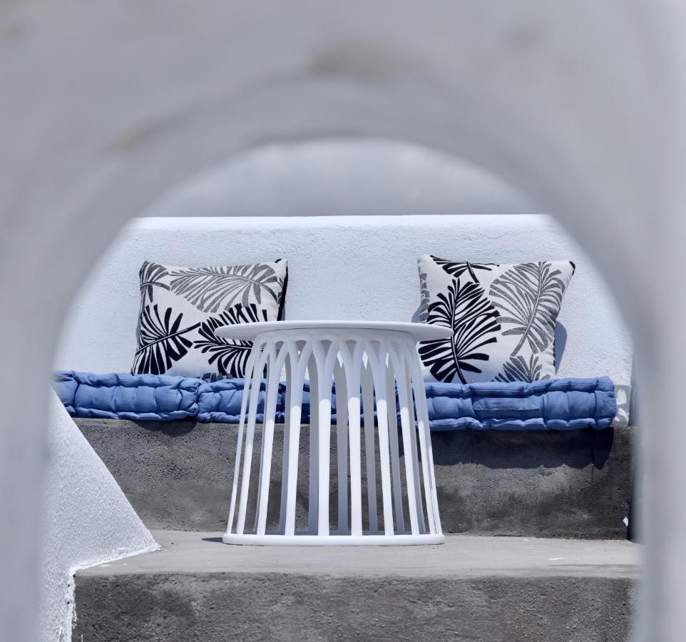 Aidos Villa Santorini Мегалохори Екстериор снимка