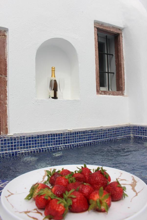 Aidos Villa Santorini Мегалохори Екстериор снимка